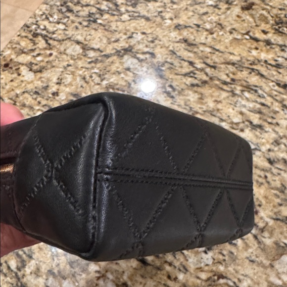 Tory Burch GEORGIA SMALL MAKEUP BAG black - Picture 7 of 8